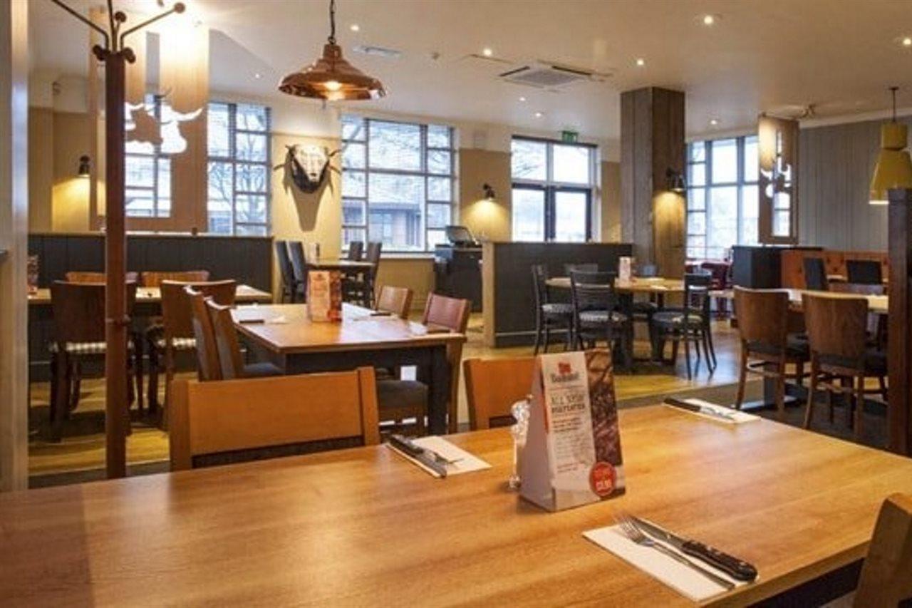 Premier Inn Harlow Extérieur photo